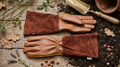 Leather gardening gloves