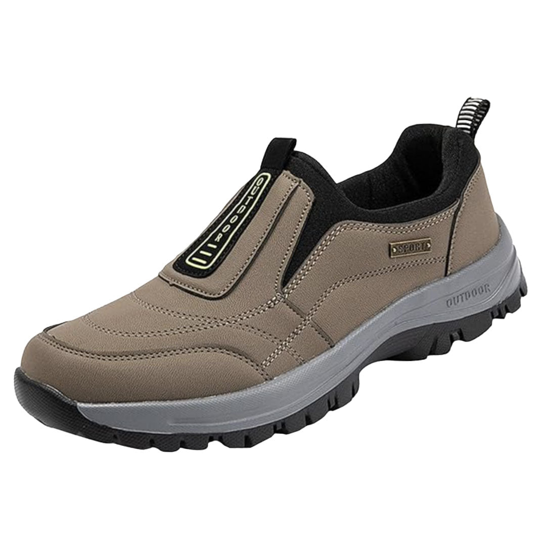 1 paire de chaussures Orthoconfort